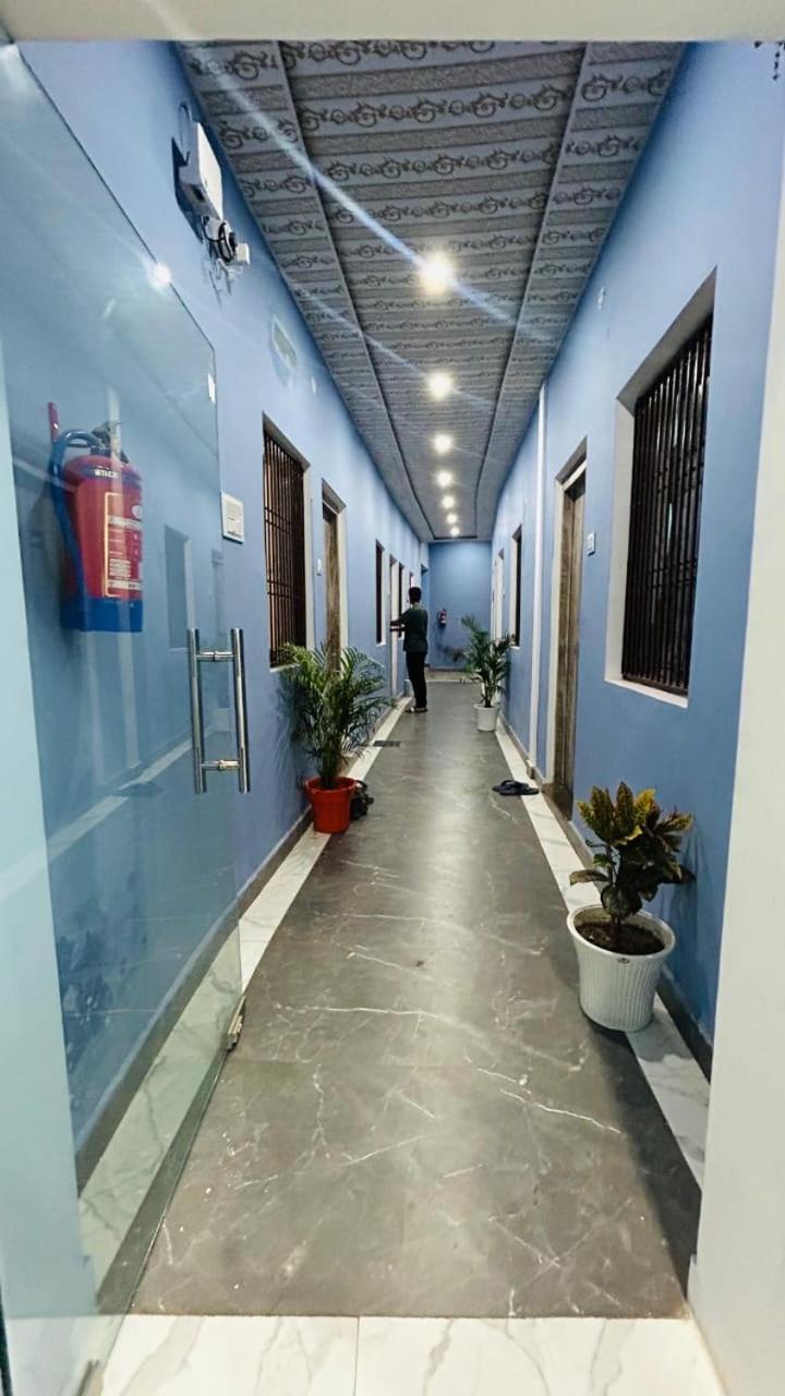 Shree Rudraksh Guest house *
